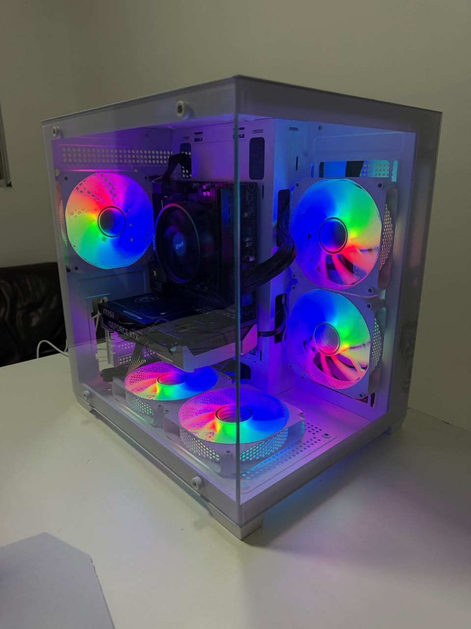 PC Gamer Completo Ryzen 7 5700 | RTX 5060 | 16GB RAM | SSD 240GB | Fonte 600W